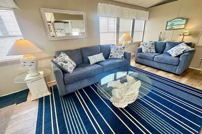 Image de Bright 2 bedroom, one bath vacation home