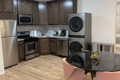 Image de Luxury Boutique Home 4 beds 1 Bath 25 min Nyc