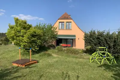Image de Évasion en Périgord: Gîte 4 chambres, terrasse, jardin, animaux bienvenus, près de Sarlat