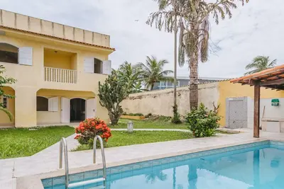 Image de Casa com vista para a Lagoa de Araruama e piscina