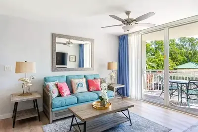Image de Butterfly Nest | Newly Updated w/ Shared Pool