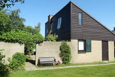 Image de Spring break on Texel. Lovely bungalow in 5 star vacation park.