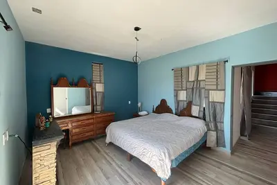 Image de House Tau.