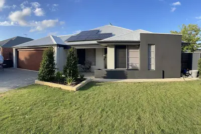 Image de Parkside Pool Home in Aubin Grove