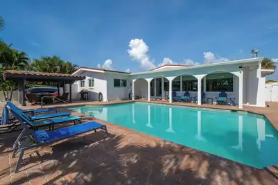 Image de Waterfront Pool Home with Hot Tub & Fire Pit- Only 3 Minutes to the Beach!