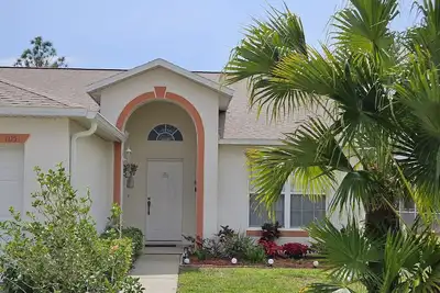 Image de New! Charming 3-bedroom villa, South Facing Private Pool, Family Friendly