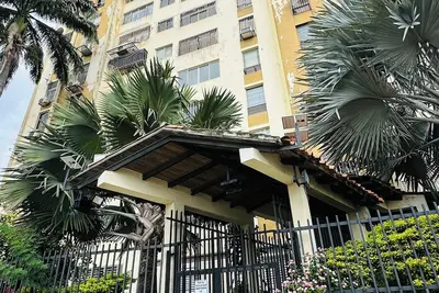 Image de Comfortable apartment located in a privileged area in the east of Barquisimeto.