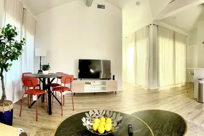 Image de Comfy & calm 2 bedroom guest house near I-10, Temple city