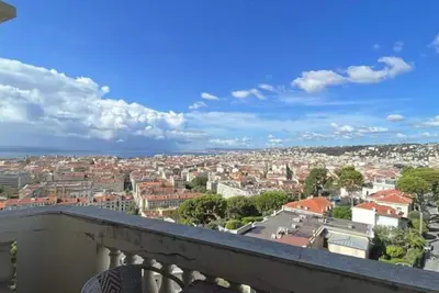 Image de Appartement dans palais niçois d'exception