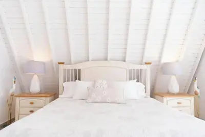 Image de Charming Beach House, Amazing Direct Ocean Views