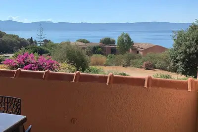Appartement avec splendide vue mer aux Sanguinaires plage à pied