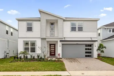 Image de 10 Bedrooms/ 8 Bathrooms/ Windsor Cay (16212sm)