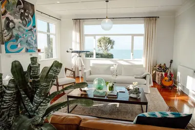 Image de The Longhouse Tirimoana - Absolute Beachfront Luxury Accommodation Retreat