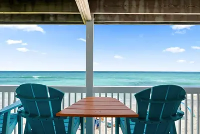 Image de \"The Kure All\" - Oceanfront Paradise with Amazing Views and Just Steps to Water