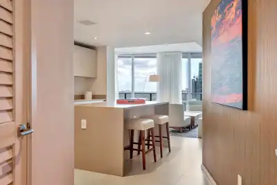 Image de 1712-Amazing 1Bd/1Ba beach front Ocean view