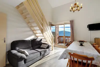 Image de Appartement Le Mouraillou - 5 pièces, 68, 5 m² avec balcon sud et vue panoramique, à 500m des pistes
