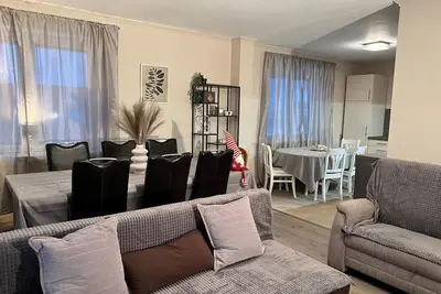 Image de Maison de vacances 'Geräumiges Haus Mit Viel Platz' avec terrasse privée, jardin privé et Wi-Fi