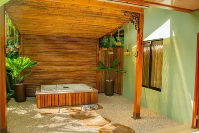 Image de Charming house with 1 bedroom and WiFi Ac in brilliant Monterrey near La Fortuna