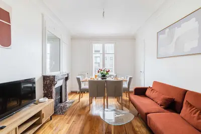 Image de Appartement 3 Pieces au Coeur du 19e - 4p