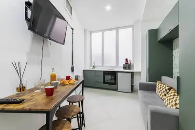 Image de Appartement metro jaures tout equipe - Paris 19 - 4p