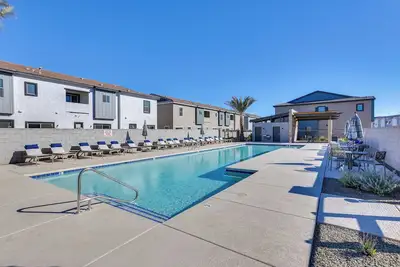 Community Pool & Hiking Trails: Deer Valley Condo