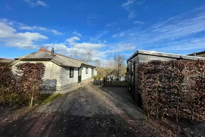 Image de Chalet en Frise avec Ponton Privé