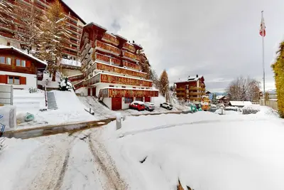 Image de Appartement en situation centrale avec vue