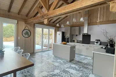 Image de À quelques minutes de Gérardmer, maison avec bains à remous
