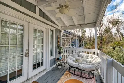 Image de Tallahassee Townhouse: Sleeps 4, Wi-Fi, Netflix