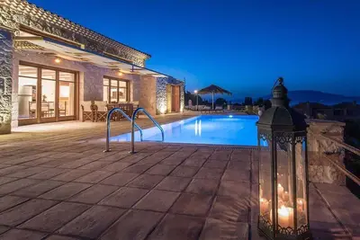 Image de Villa Sonneto with Infinity Pool & Sea Views