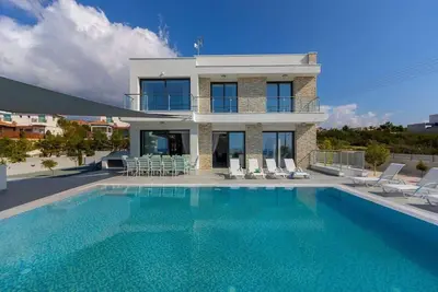 Image de Villa Andromeda • 5br • Private Pool • Sea View