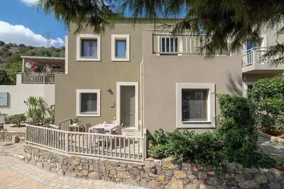 Image de Standard Ground Floor Villa • Side Sea View