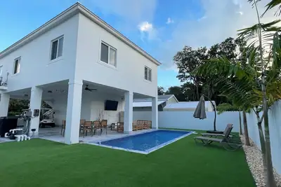 Image de Charming 3-bedroom house with an outdoor Oasis