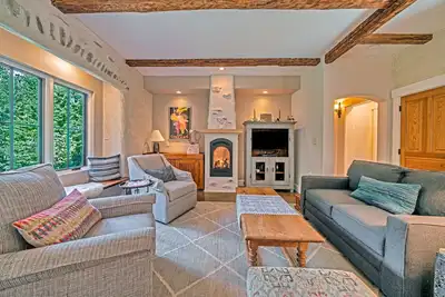 Image de Apeldoorn House by Cm | Luxury Home Near Avl🏡 +Biltmore Pass