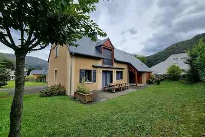 Image de Gîte tout confort au cœur des Pyrénées dans village proximité activités