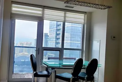 Image de Condo In the heart of north york