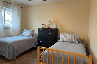 Image de Sweet Dreams: Easy Access w/Attached Garage