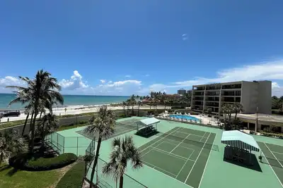 Image de Vero Beach 2Bed 2Bath Condo with, Pool, Tennis, Pickleball, Fitness Next 2 Beach