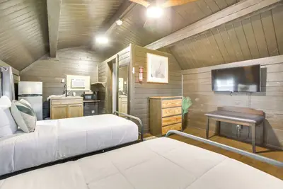 Image de Nola Area Retreat w\/ Heated Pool Access!