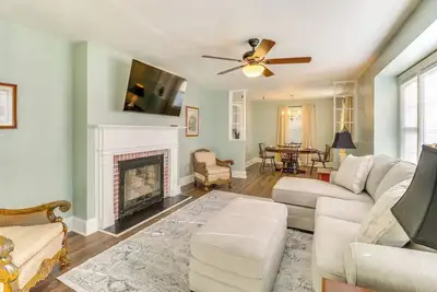 Image de Walk to Chowan University: Dog-Friendly Retreat