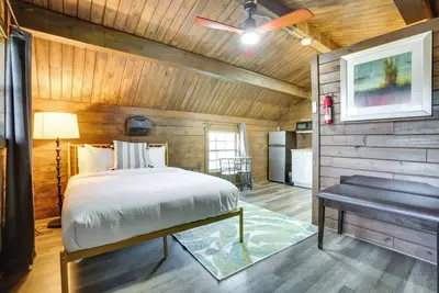 Image de Screened Porch: Rustic Retreat Near Nola!