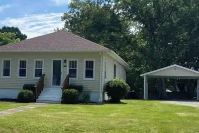 Image de Charming 2-bedroom Bungalow located 5 minutes from New River National Park