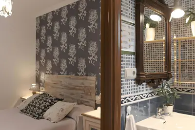 Image de Chambre 'Double 4' avec vue sur la montagne, jardin privé et Wi-Fi
