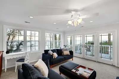 Image de Rising Sun Bay View Cottage