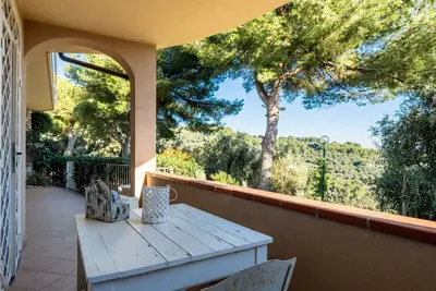 Bel appartement pour 5 personnes avec terrasse et animaux admis