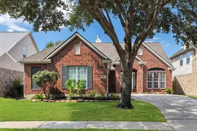 Image de Spacious 4-bedroom house in serene Spring with Ac, WiFi