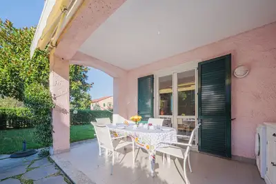 Lucerna Due by Interhome