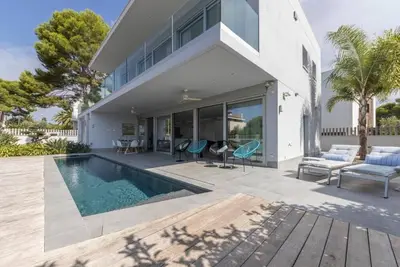 Image de Casa Chamizo | Modern luxury villa | private pool | 3 bedrooms | 300m from beach