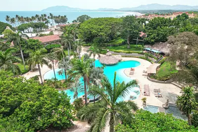 Image de 15%Green Season Off - Escape to Pool side condo - In the heart of Tamarindo!