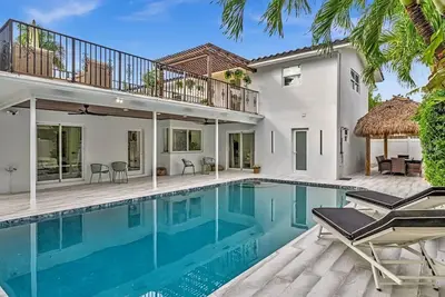 Image de Luxurious 5-bedroom house-WiFi-Ac & Heated Pool in charming Pompano Beach